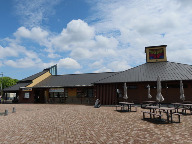 ���ʂ̓��̉w�H_���̉w�݂ԁi�Ƃ��߂��X�e�[�V�����j