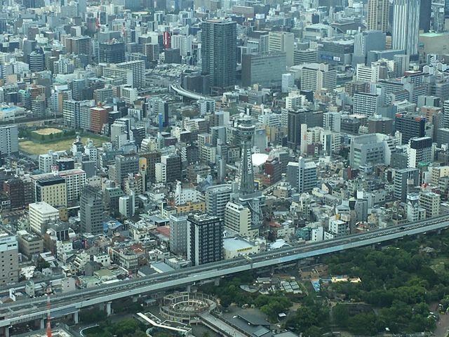 ���ׂ̃n���J�X