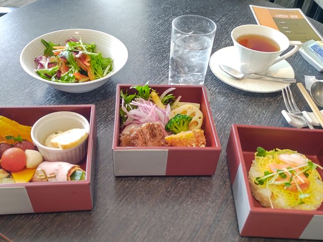 ���ւ��O�i�d�͌����ڂ̃o�����X���悭���J�ɐ���t�����Ă��Ĕ������������ł��I_�R�[�g���[�h�}���I�b�g��������z�e��