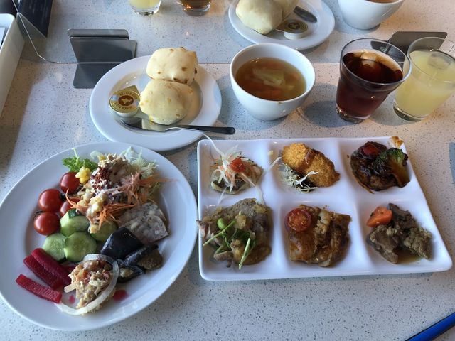 ������6��A�S�Ĕ������������B_���L���O�X�J�C�t�����g���}REI�z�e��