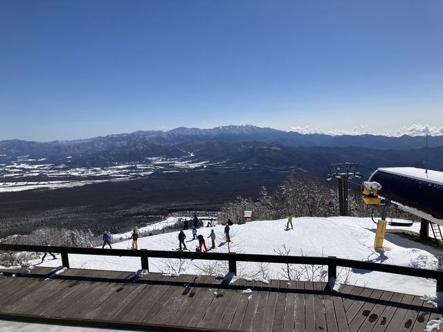 3���͐�i�F_�����e���X