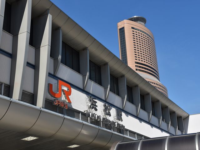 �ƂĂ����h�ȉw�ł��B_�l���w