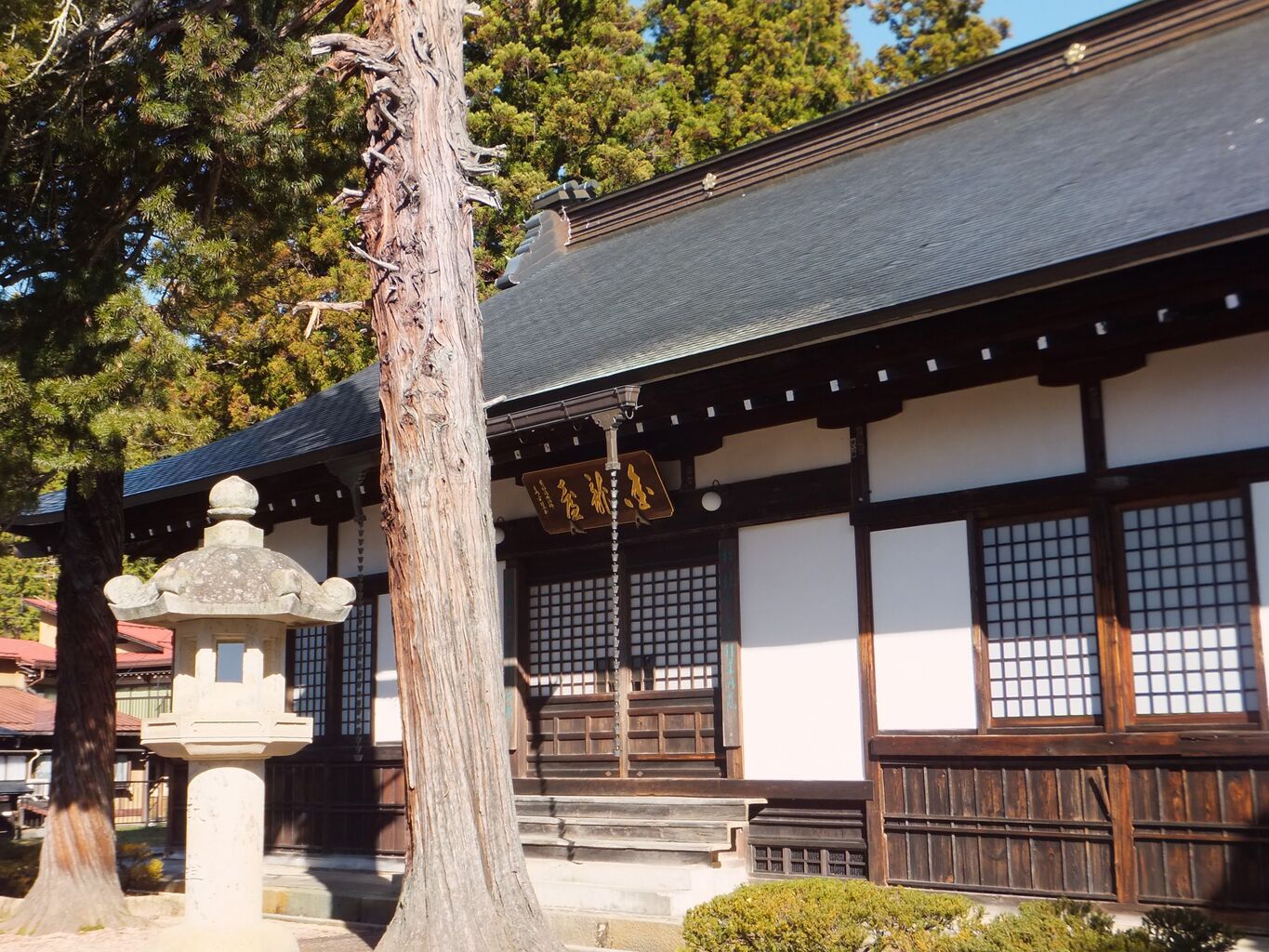 荘川町六厩の神社・神宮・寺院ランキングTOP6