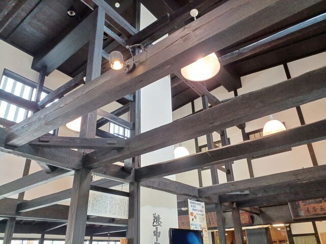 �X����L��܂�_�r�c�������q���X