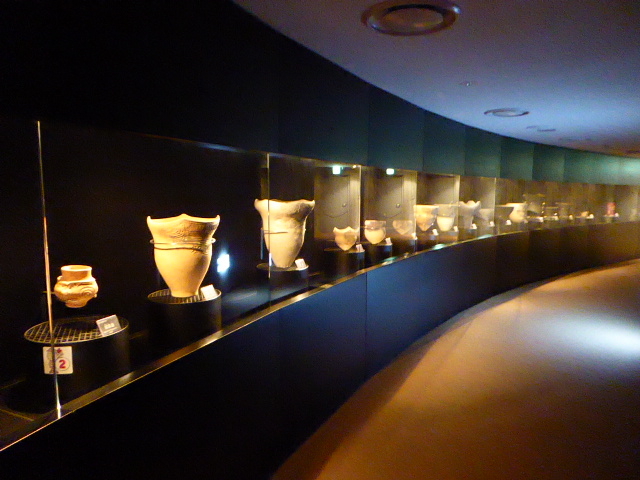 �����ƓW�����Ă���ꕶ����̓y��̐��X�B_�ዷ�O���ꕶ������(DOKIDOKI��)