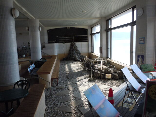 �Z���^�[1�K�@���C���o�����͒�~��_�z�K�ΊԌ���Z���^�[