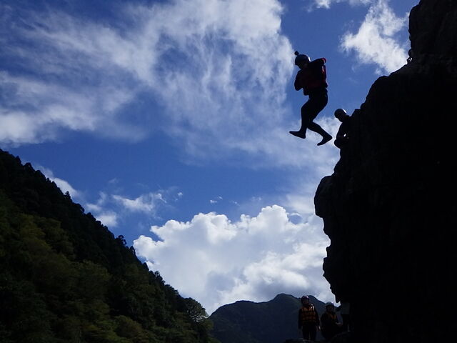 �|�C���g�|�C���g�Ŏʐ^�B���Ă��炦�܂��I��1000�~�ł߂��Ⴍ����ʐ^���炦�܂�_Cloud Ship Outdoor