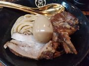 ̖ˉ@{⏤X zKwOX̓eʐ^5