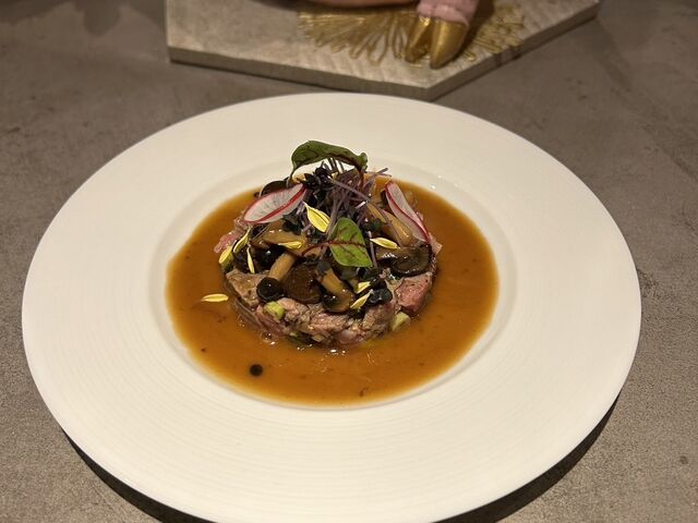 y}}̒nCrXg UMaMi̓eʐ^3