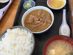 �ۂ��Ⴓ��̉i��H���ւ̓��e�ʐ^1