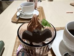 R̒̊CR̒@ɂ@Ђ݂n~[WA̎ʐ^2