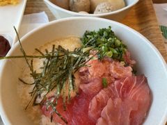 �������񂳂�̃x�b�Z���C������㏟�c��w�O�ւ̓��e�ʐ^1