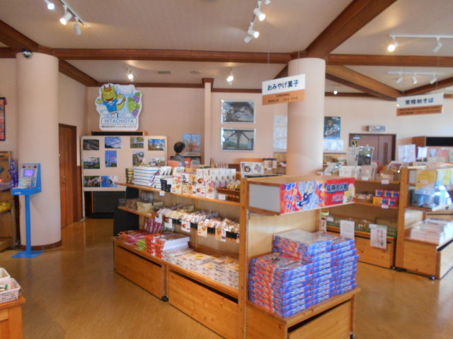 ���{���Y�Z���^�[