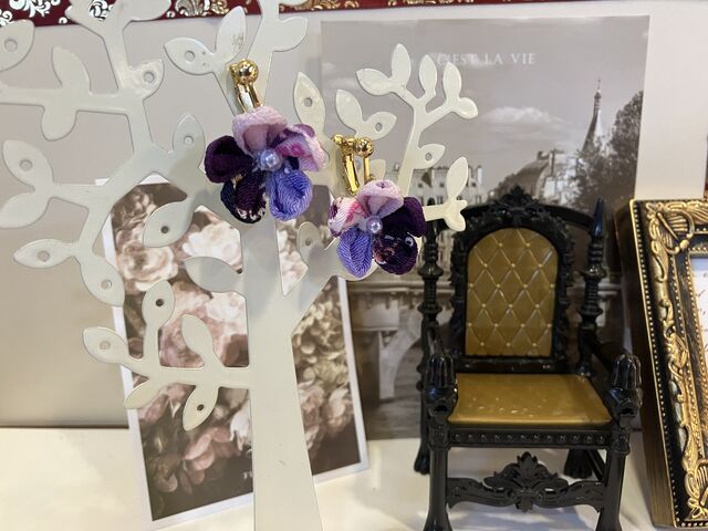 �o���オ�������̂��ʐ^�ɎB�邽�߂̔w�i�܂ŗp�ӂ���Ă��܂����B_�ނ��H�[ ��J��X