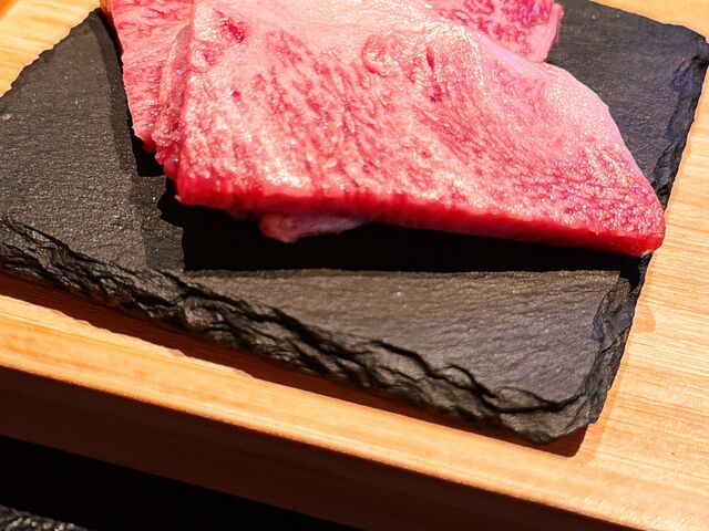 ēp̘a̐؂藎Ƃ_GRILL THE TOKYO WAGYU BAR OUgELEMEo[