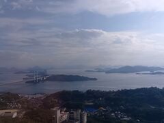 �g������̃u���W���A���p�[�N�h�H�R�n�C�����h�ւ̓��e�ʐ^1