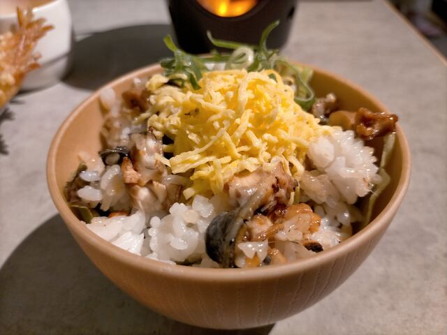 �Ђ܂Ԃ��������_���t��{by�x�b�Z���z�e���Y