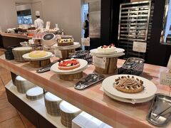 �����z�e�����o���g�����̎ʐ^2