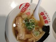 Otama����̌��c �F���� JR�F�s�{�w�\���_�̓��e�ʐ^3
