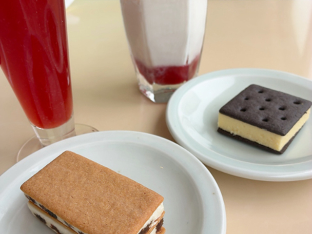 �}���Z�C�o�^�[�T���h�Ɛ�₱�񂱁@�{�X���肨�َq�ł��B_�Z�Ԓ��{�X