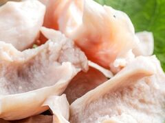 ��v�������̂Ƃ���� ��؉w�O�X�̓��e�ʐ^1