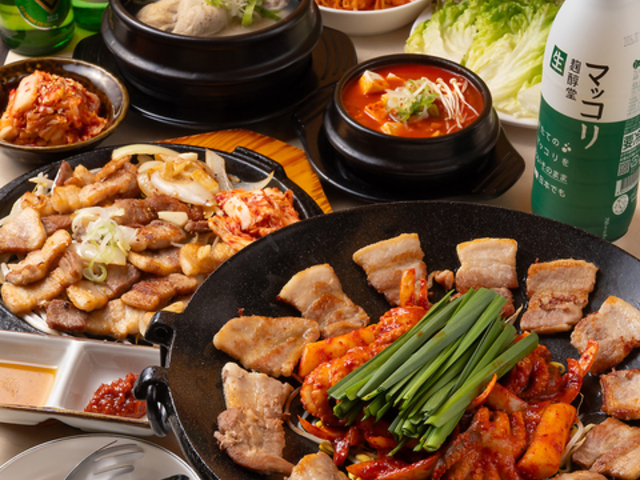 ���N�� �W�L�� �r�ܐ����̎ʐ^1