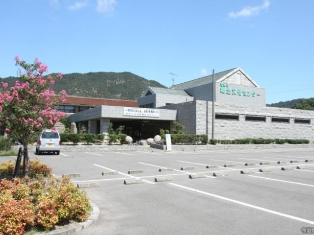 �����s��Ԑm���o���̃~���[�W�A���i�g�C���y�����Z���^�[�j�̎ʐ^1