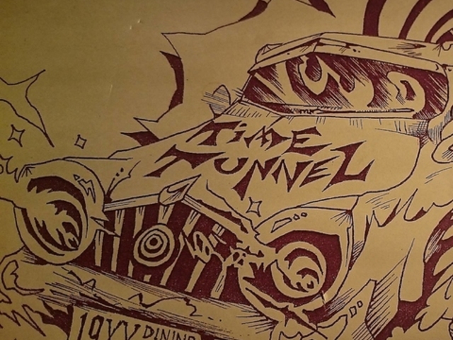 80 S FOOD&BAR ^Cgl̎ʐ^1