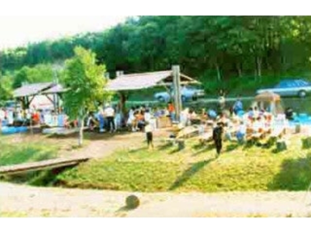 �Ƃ���L�����v��̎ʐ^1