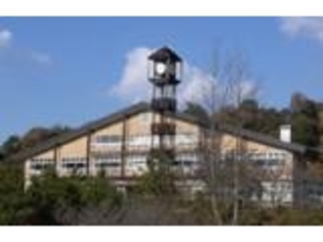 ���R�s��O�����Z���^�[