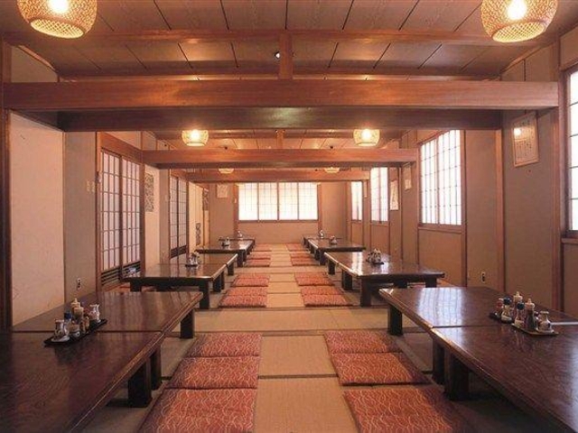 �ɓ��̖������c