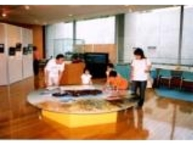 ���q�R���R�̐X������