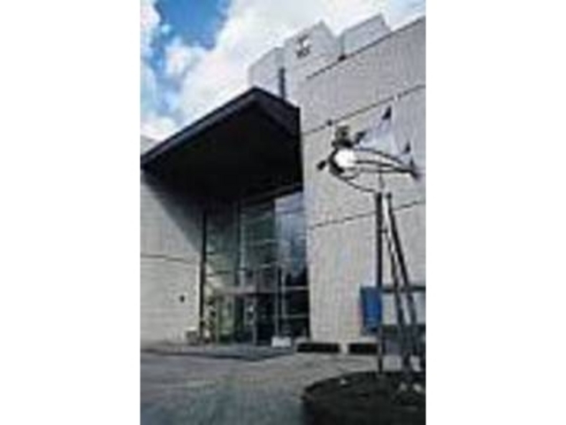 �J�t�F�̓W�[�x�b�N�z�[���֓����ĉ��ɂ���_�W�[�x�b�N�J�t�F