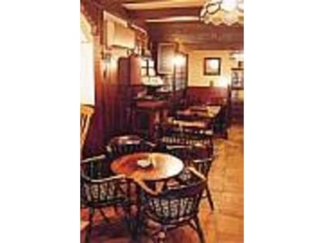 �e�[�u����֎q�͏��{���|�Ƌ�̐��i���g�p_�h�ƃR�[�q�[�@�܂��