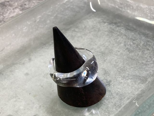 �������̂��郊���O_�K���X�X�^�W�I�@�u���G