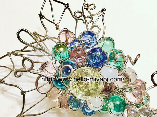 ����R�[�X�ō���[�̕����B�A�[�g�ł��B�r�[�ʂ�����ȑf�G�ȍ�i�ɁB_����G�݂̉�<miyabi>