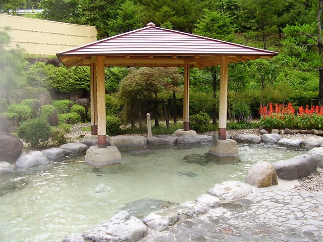 ���󉷐�܂ł͎Ԃ�5���I���������������i�Ŕ̔����Ă��܂��B���A��̍ۂɂ��Ђǂ����B_�o�[�x�L���[�n�E�X�E�s�b�R��