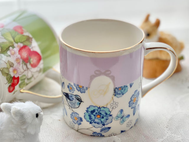 ���q�l�̍�i���_�A�g���G�u���[�~���O