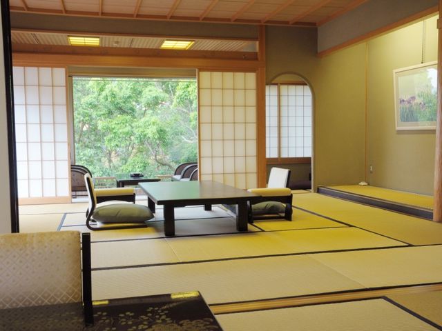 ���쉁�����~�T�ԁ^��T�ԁ^�˔T��_�쉁�� �����U�z�e��