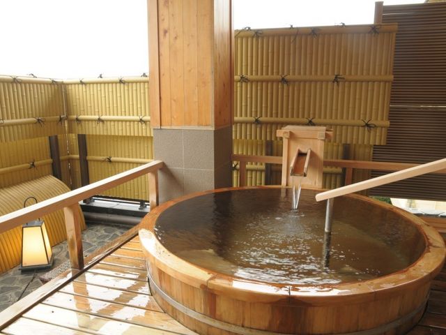 �ݐؘI�V���C�Ŏ��������̓������Ԃ����y���݂�������_�쉁�� �����U�z�e��