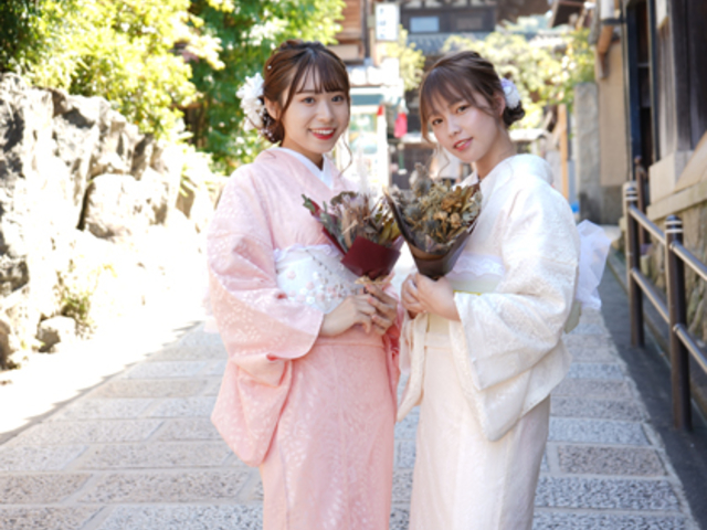 京都の町を散策♪_京あるき Kimono Rental -Produce by SAGANOKAN- 京都四条本店
