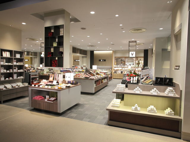 ����G���U