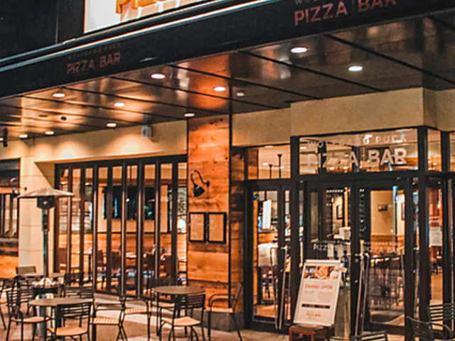 EtMO pbN WOLFGANG PUCK ԍA[NqYX̎ʐ^1