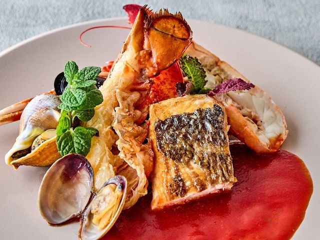 �z�e���g���X�e�B�����x�C�T�C�h