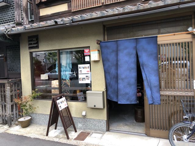 ���s�s���̐^�񒆋߂��A�A�N�Z�X���֗��ȏꏊ�Ɍ�����܂��B_������f�U�C���H�[