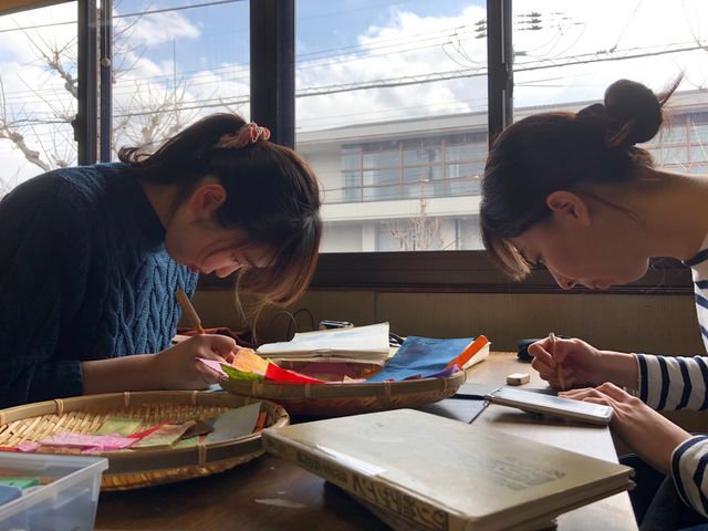 ������f�U�C���H�[