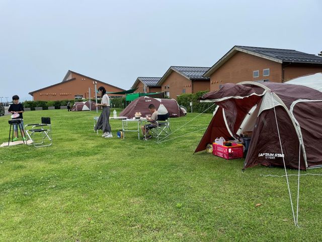 �Ԃ��ڂ̑O�Ɏ~�߂���̂ŉ׉��낵���y����I_�V���s�A�O���p�[�N