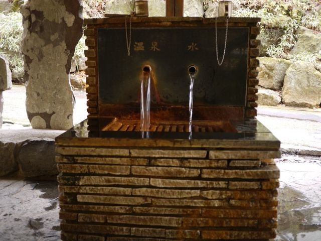 ���򏊁@_����h�@�ˉz�������q