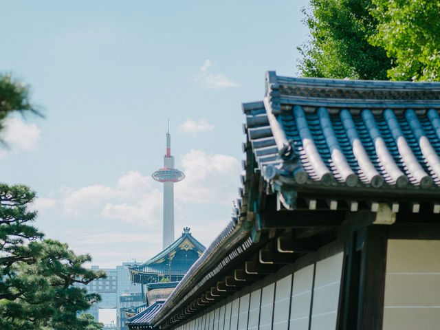 �U�L�b�`���J�����^�z�e������͋��s�^���[���]�߂܂�_�z�e���J�������s