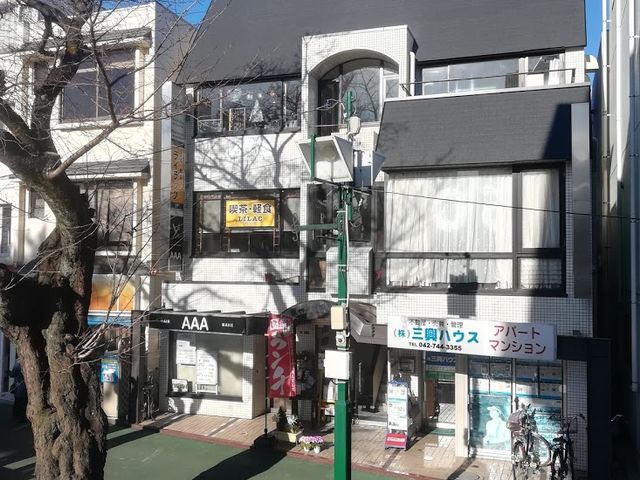 3�K�������X�ł�_�X�e���h�O���X MilleNeige